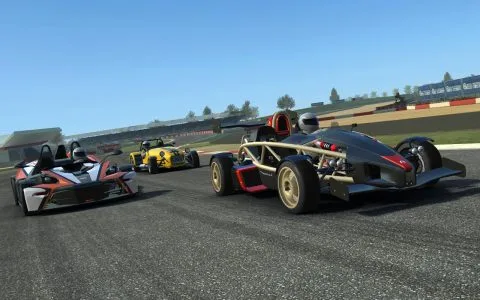 Real Racing 3 screenshot 1