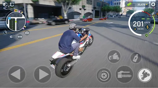 Real Moto Driving Racing World screenshot 7